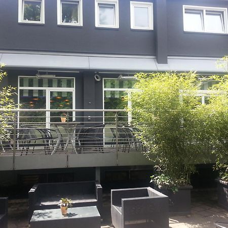 Residenz Wessinger, Neu-Isenburg Hotel Bagian luar foto